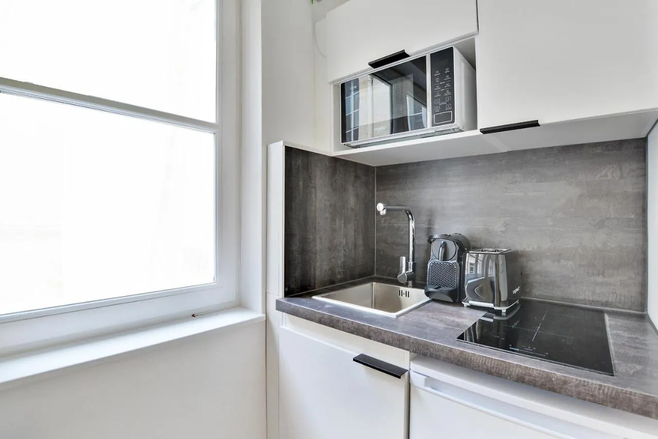 Pick A Flat's In Louvre - Rue Sainte Anne アパート